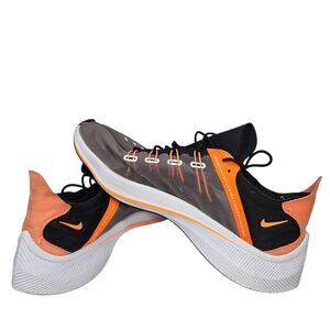 Nike Men’s Black & Orange Lightweight Running Shoes